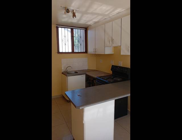 2 BEDROOM APARTMENT TO LET IN BELLAIR